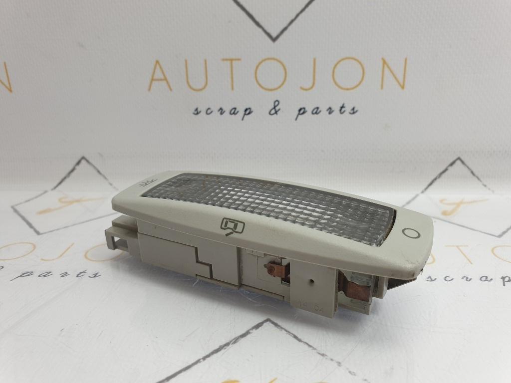 Lampa lumina pasageri VOLKSWAGEN GOLF IV Variant 1J5 1999 - 2006, Break 1.9 TDI ATD, AXR 3B0947291