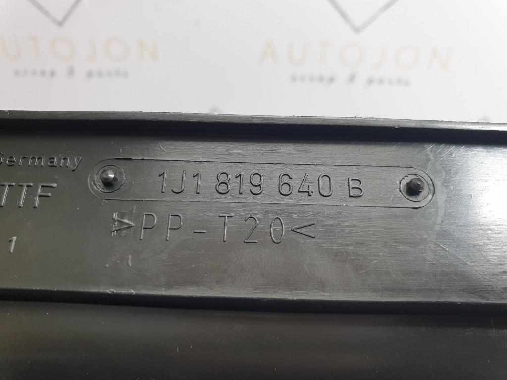 Carcasa filtru de aer VOLKSWAGEN GOLF IV Variant 1J5 1999 - 2006, Break TDI ATD, AXR 1J1819640B