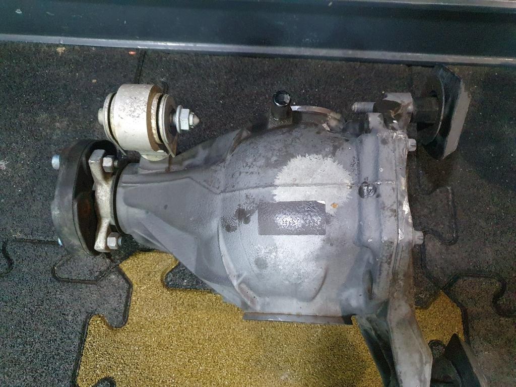 Grup spate diferential MERCEDES-BENZ C-CLASS W204 2007 - 2014, MERCEDES-BENZ C-CLASS T-Model III S204 2007 - 20142.2 C 180 CDI OM 651.913 A2043510408