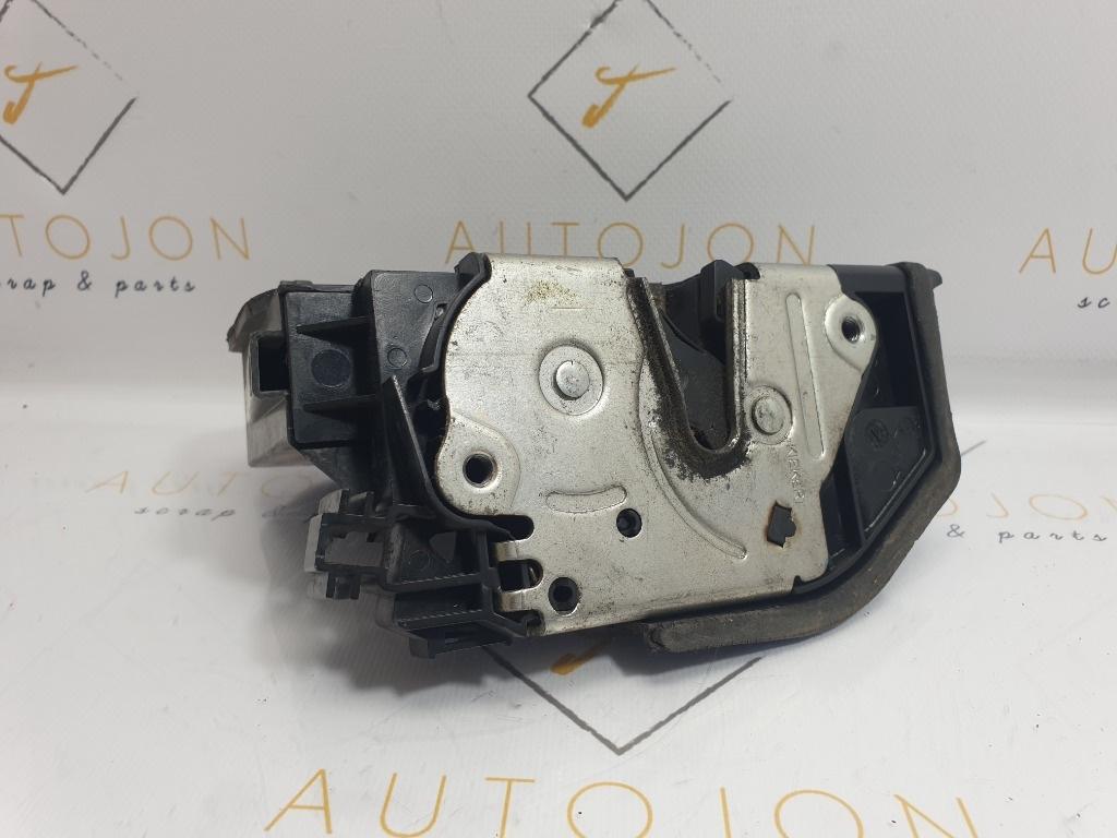 Broasca usa dreapta fata BMW X5 II E70 2006 - 2013 3.0 d M57 D30 (306D3) 7202146