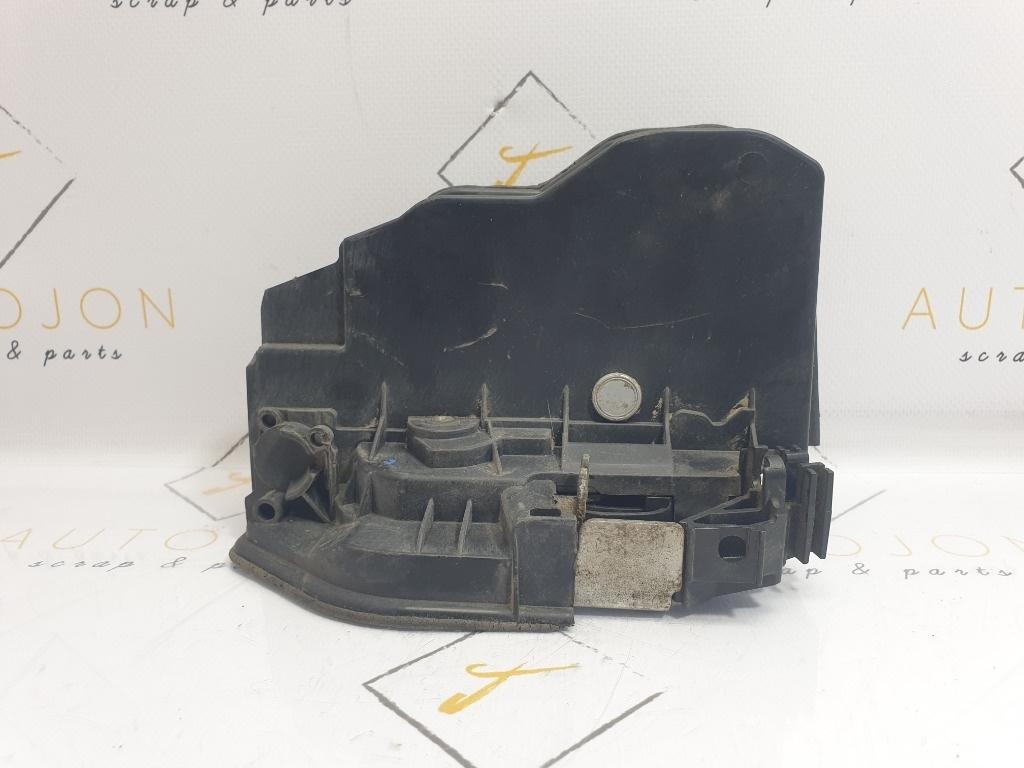 Broasca usa dreapta fata BMW X5 II E70 2006 - 2013 3.0 d M57 D30 (306D3) 7202146