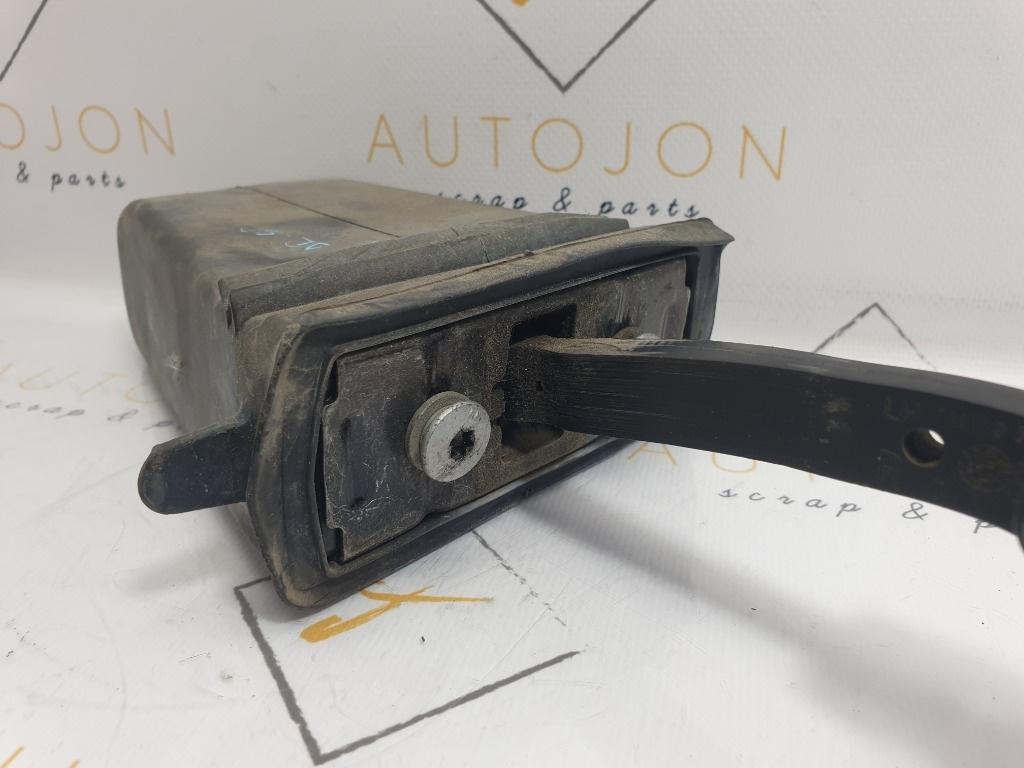 Opritor usa dreapta spate BMW X5 II E70 2006 - 2013 3.0 d M57 D30 (306D3) 7141033