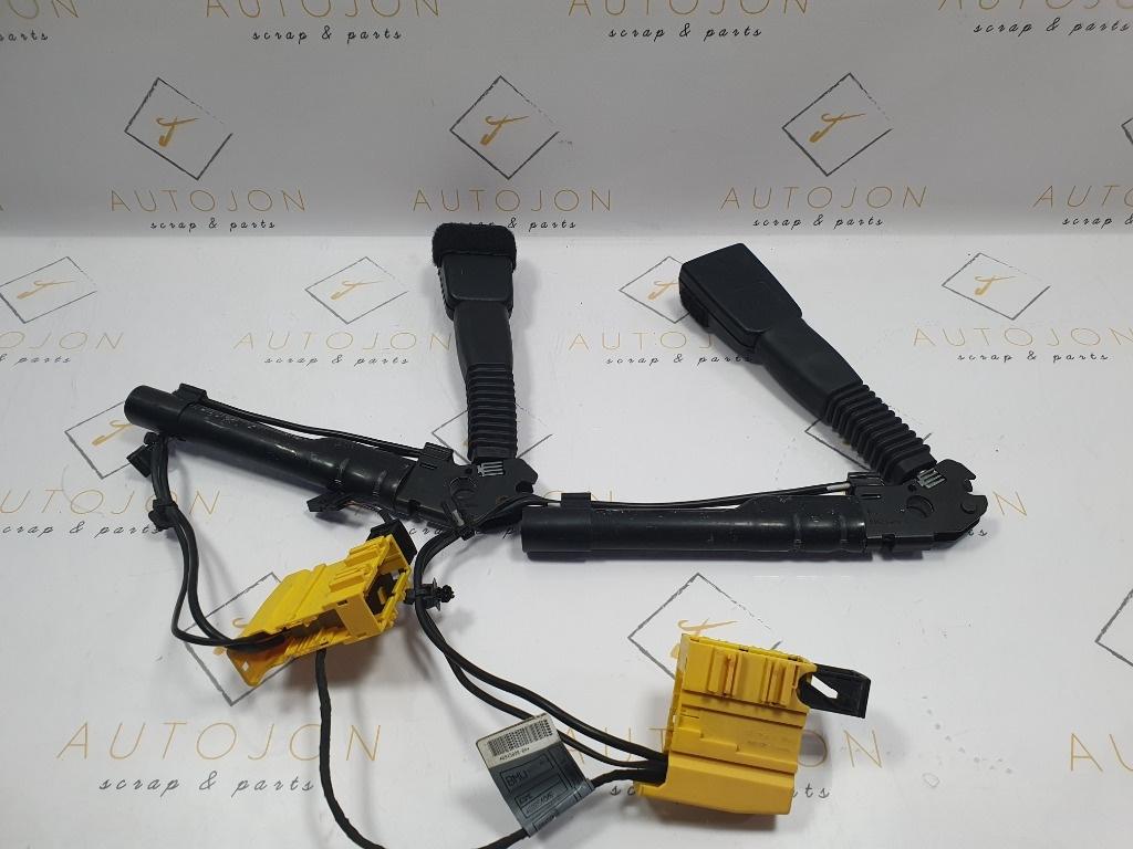 Capsa teaca centura scaun BMW 3 V E90 2004 - 2012 2.0 320 d M47 D20 (204D4) st- 33040940D  dr- 33040941D