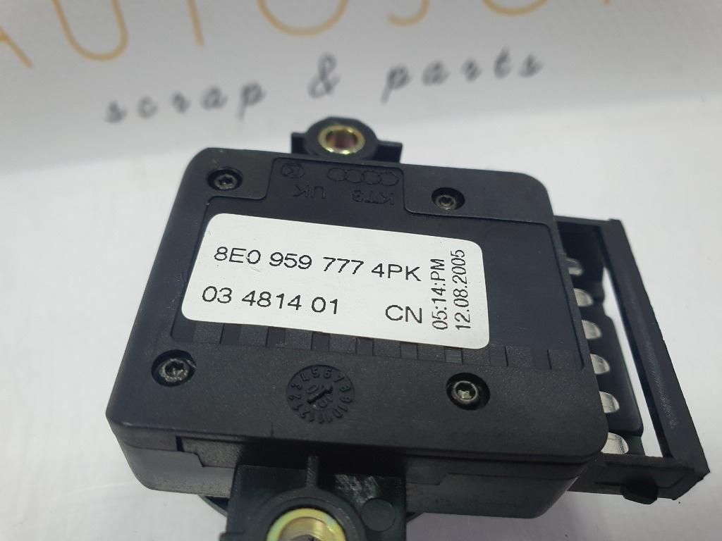 Buton reglaj lombar scaun  AUDI A3 II 8P1 2003 - 2013 2.0 TDI 16V BKD, CBAB, CFFB, CLJA 8E0959777