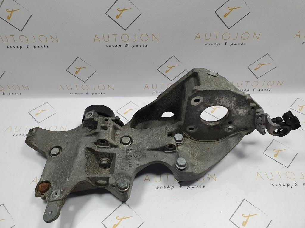 Suport accesorii VOLKSWAGEN PASSAT Variant 365 2010 - 2014 TDI 4motion CFGB 03L903143Q
