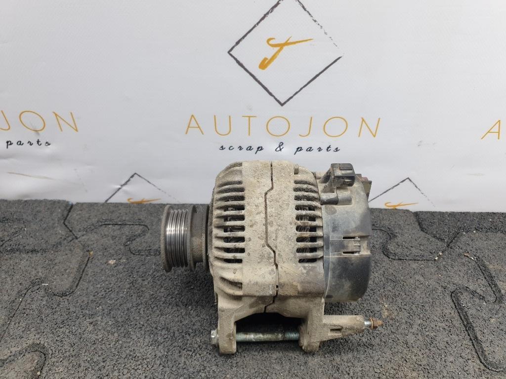 Alternator 90 A  VOLKSWAGEN POLO 6N1 1994 - 1999 1.7 60 SDI AKU 028903028P