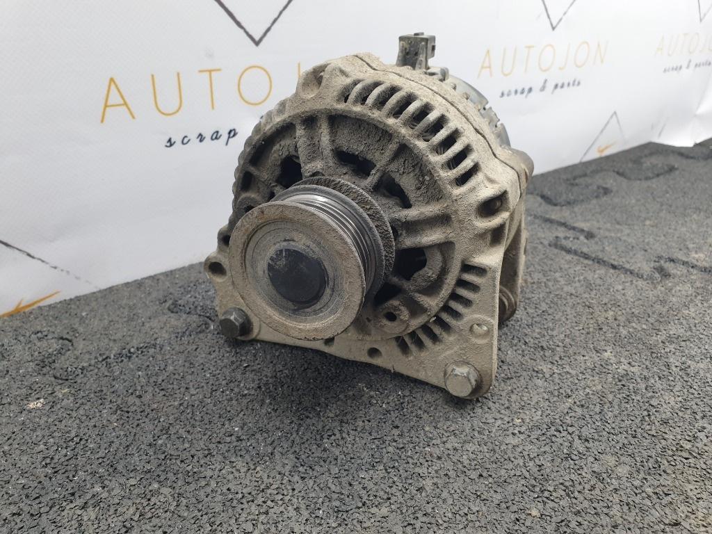 Alternator 90 A  VOLKSWAGEN POLO 6N1 1994 - 1999 1.7 60 SDI AKU 028903028P