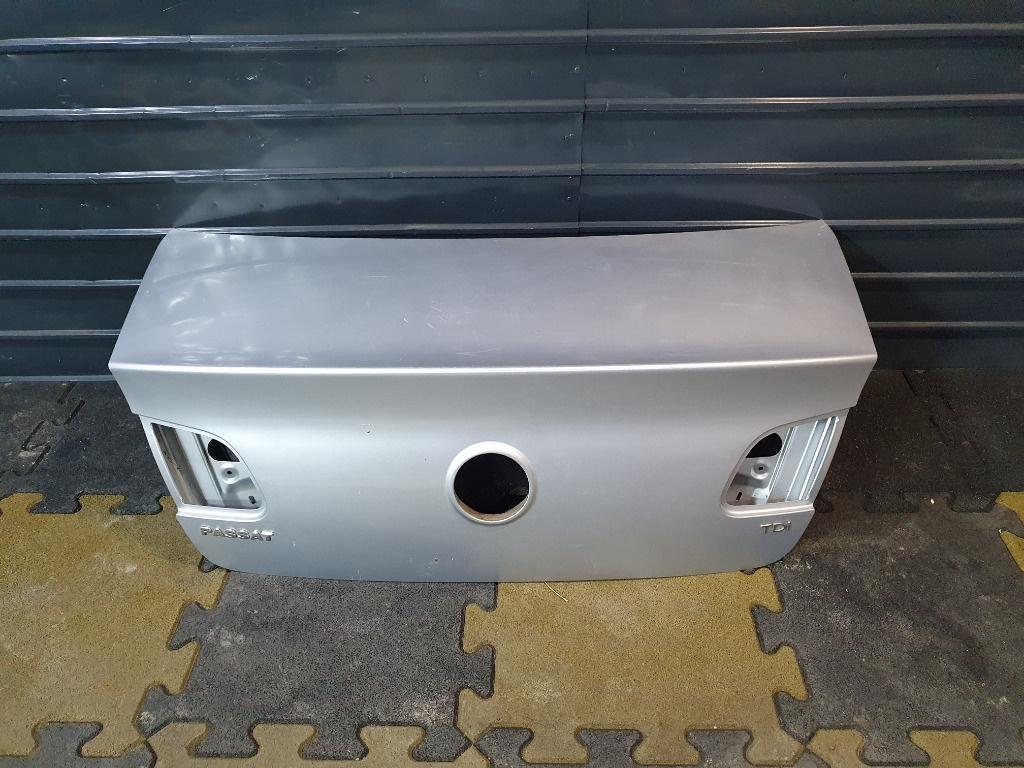 Capota portbagaj  VOLKSWAGEN PASSAT 3C2 2005 - 2010 1.9 TDI BKC, BLS, BXE  3C5827025H