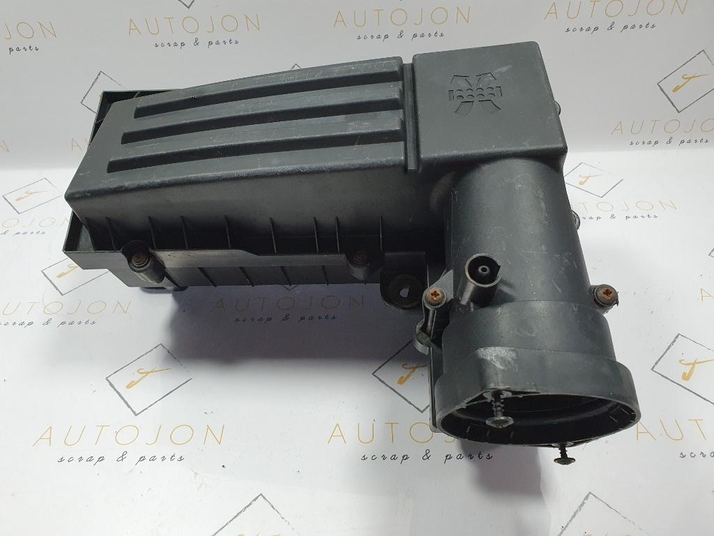 Carcasa filtru de aer VOLKSWAGEN TOURAN 1T1, 1T2 2003 - 20102.0 TDI 16V BKD 1K0129607S