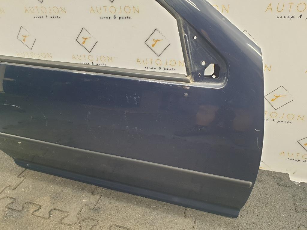 Usa  dreapta fata VOLKSWAGEN GOLF IV 1J1 1997 - 2007 1.4 16V AHW, AKQ, APE, AXP, BCA 1J3831056H