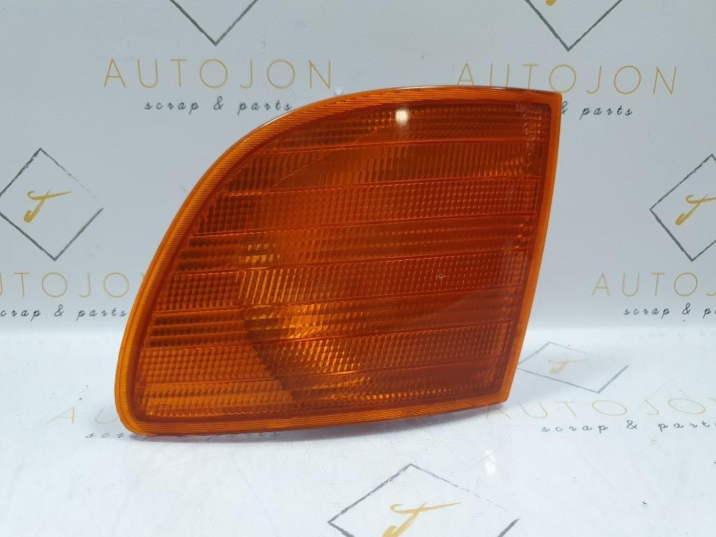 Semnalizare dreapta MERCEDES-BENZ V-CLASS 638/2 1996 - 20032.2 V 220 CDI OM 611.980 A6388200821