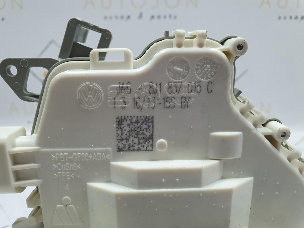 Broasca usa stanga AUDI A6 IV Avant 4G5, C7, 4GD 2011 - 2018 3.0 TDI CTCB, CZVD 8J1837015C