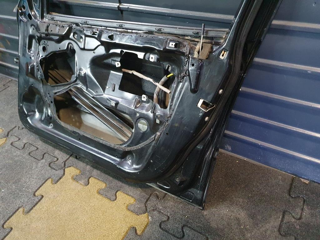 Usa Portiera fata dreapta BMW 3 IV E46 1998 - 2005 41517034152