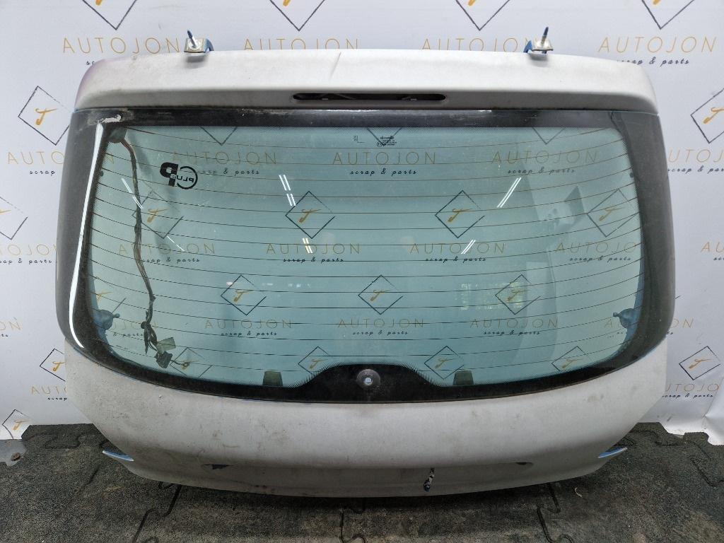 Haion cu luneta PEUGEOT 206 Hatchback 2A/C 1998 - > 1.4 i KF..  8701R5