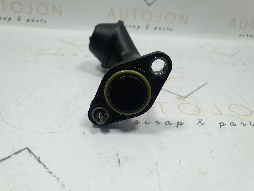 Sorb pompa ulei VOLKSWAGEN GOLF VI Variant AJ5 2009 - 2013 1.6 TDI CAYC  038115251F