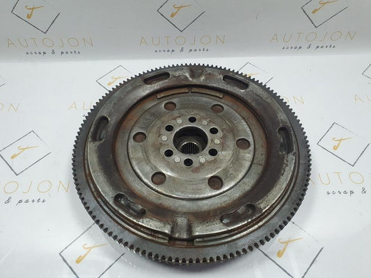 Volanta AUDI A6 III Avant 4F5, C6 2005 - 2011 TDI BLB, BRE 03G105317B