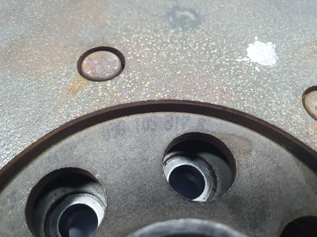 Volanta AUDI A6 III Avant 4F5, C6 2005 - 2011 TDI BLB, BRE 03G105317B