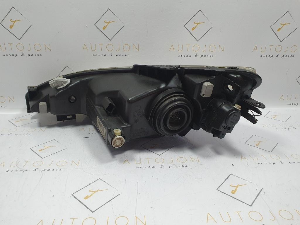 Far dreapta PEUGEOT 206 Hatchback 2A/C 1998 - >1.4 i KF.. 9640559680