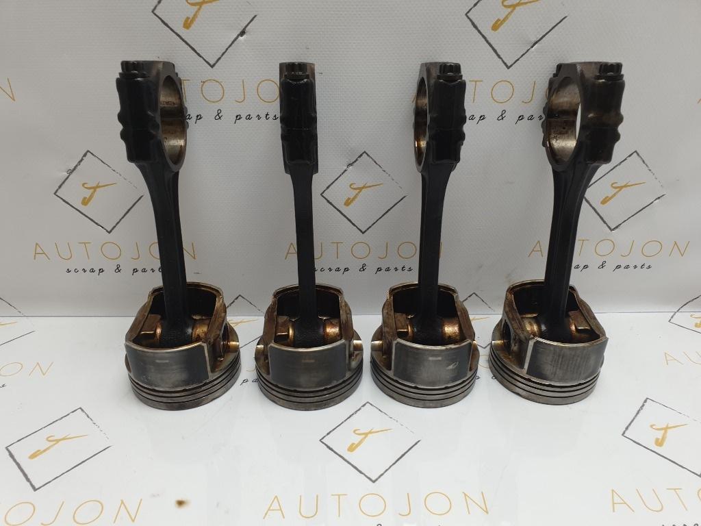 Set pistoane cu biela motor SEAT IBIZA II 6K1 1993 - 2002 1.4 i 16V AFH, AQQ, AUB   036AQ, 032F