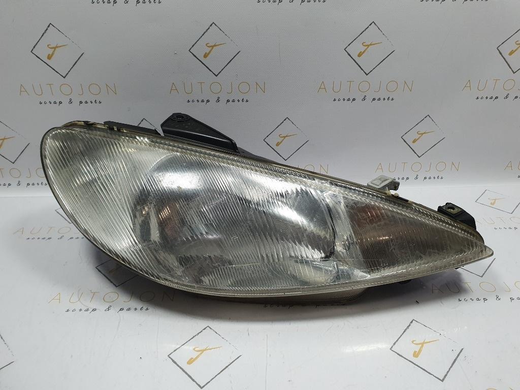 Far dreapta PEUGEOT 206 Hatchback 2A/C 1998 - >1.4 i KF.. 9640559680