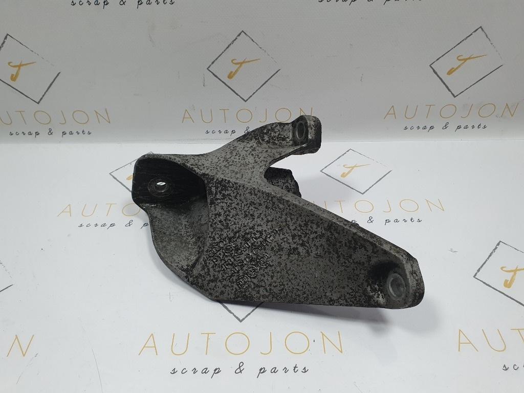 Suport tampon motor stanga AUDI A6 III Avant 4F5, C6 2005 - 2011 2.0 TDI BLB, BRE 4F0199307N