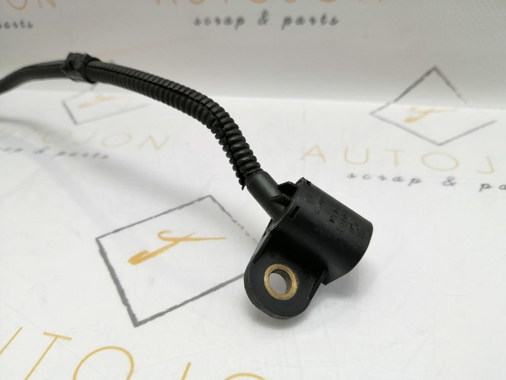 Senzor de pozitie ax cu came VOLKSWAGEN TOURAN 1T1, 1T2 2003 - 20101.9 TDI BKC, BLS, BXE 03G906433