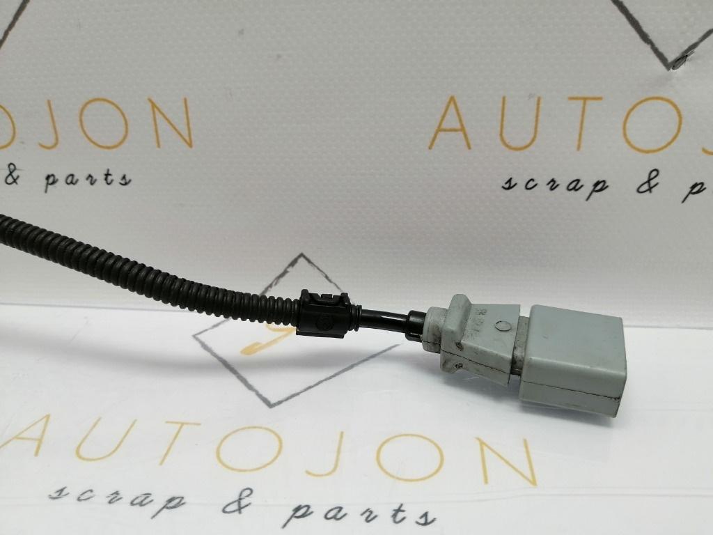 Senzor de pozitie ax cu came VOLKSWAGEN TOURAN 1T1, 1T2 2003 - 20101.9 TDI BKC, BLS, BXE 03G906433