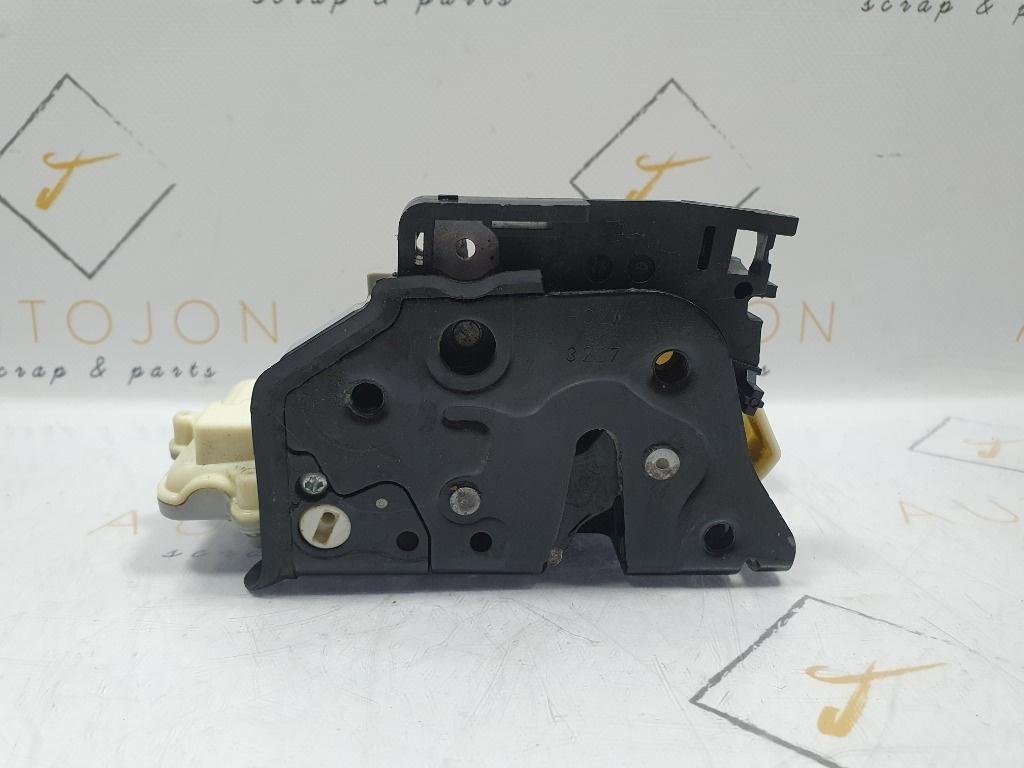 Broasca usa  dreapta VOLKSWAGEN PASSAT 3C2 2005 - 2010 2.0 TDI BMP 3C1837016A
