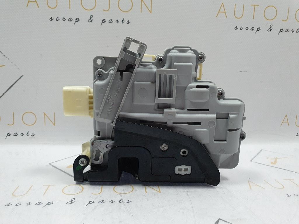 Broasca usa  dreapta VOLKSWAGEN PASSAT 3C2 2005 - 2010 2.0 TDI BMP 3C1837016A