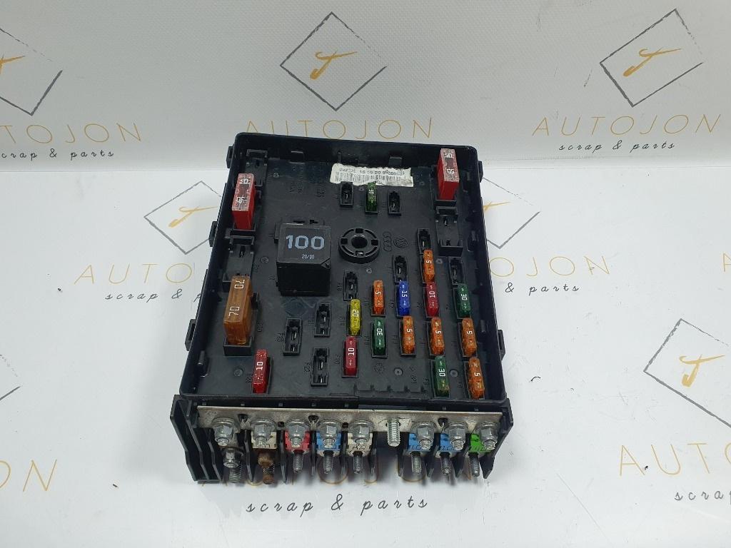 Panou sigurante motor VOLKSWAGEN PASSAT Variant 3C5 2005 - 2011 2.0 TDI BMR, CBBB     3C0937125