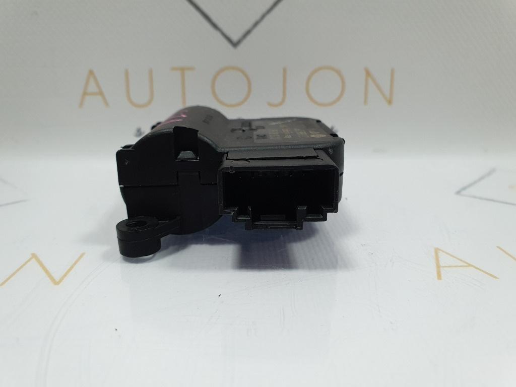 Motoras reglaj aeroterma  V213 VOLKSWAGEN PASSAT Variant 3C5 2005 - 20112.0 TDI BMR, CBBB 3C0907511AM