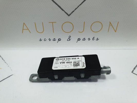 Amplificator antena FM VOLKSWAGEN PASSAT Variant 3C5 2005 - 2011 2.0 TDI BMR, CBBB   3C9035552A