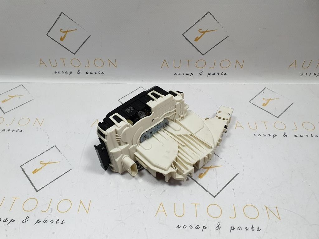 Broasca usa stanga fata MERCEDES-BENZ C-CLASS W204 2007 - 2014, MERCEDES-BENZ C-CLASS T-Model III S204 2007 - 20142.2 C 200 CDI OM 651.913 A2047202735