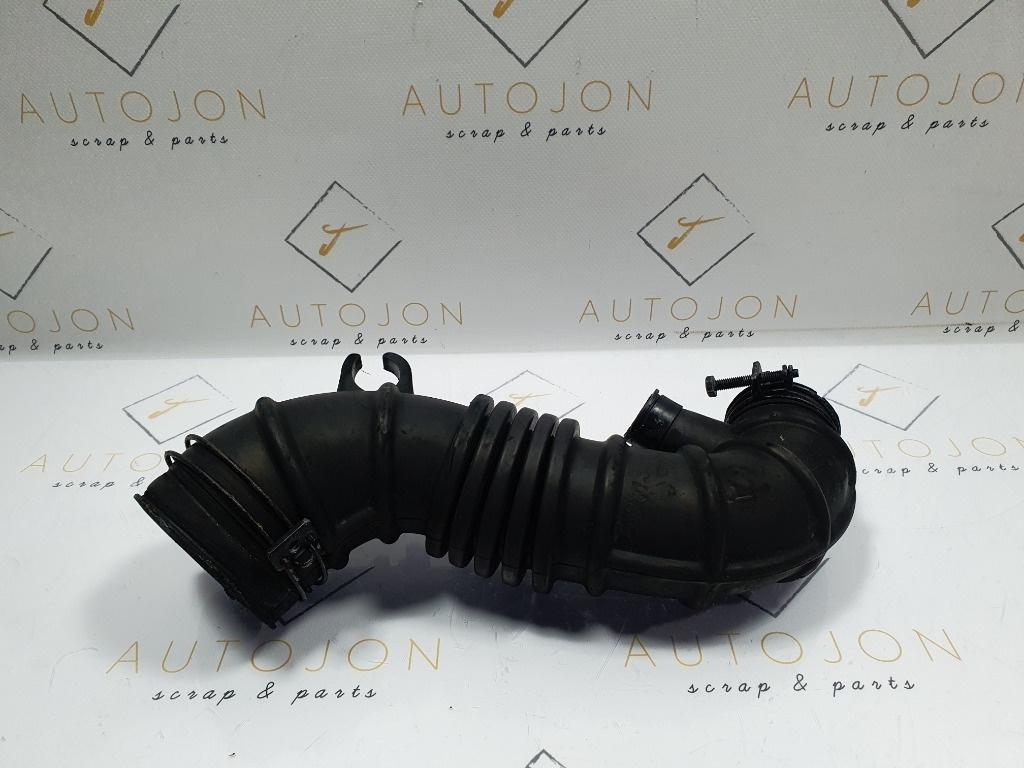 Furtun admisie aer HYUNDAI GETZ TB 2002 - 20101.5 CRDi D4FA 281381C600
