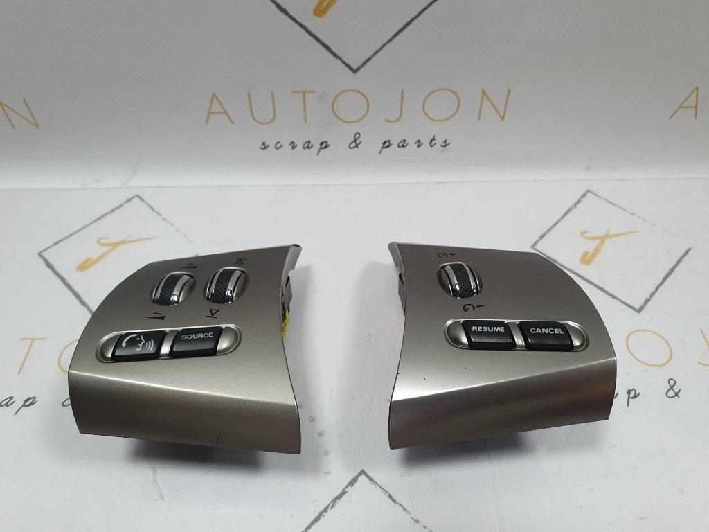 Comenzi volan JAGUAR XF CC9_, X250 2008 - 2015 3.0 D 306DT, AJV6D 8X2314K147AA  8X2314K147BA