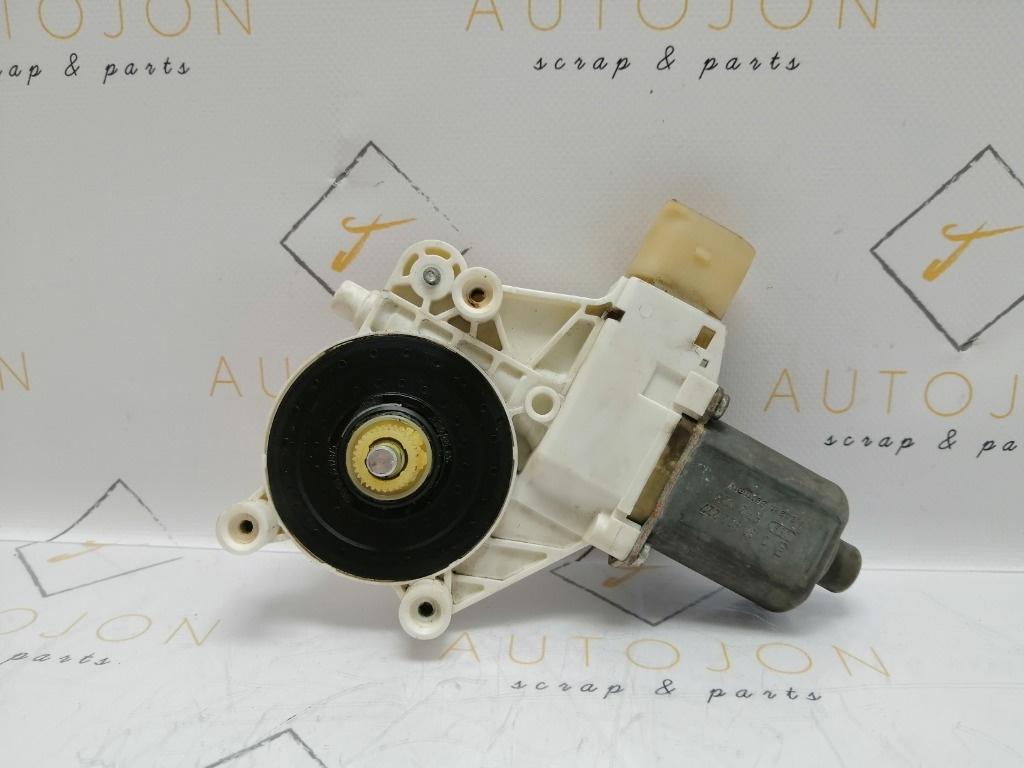 Motoras macara geam dreapta fata BMW 3 V E90 2004 - 2012 2.0 318 i N46 B20.. 6927028