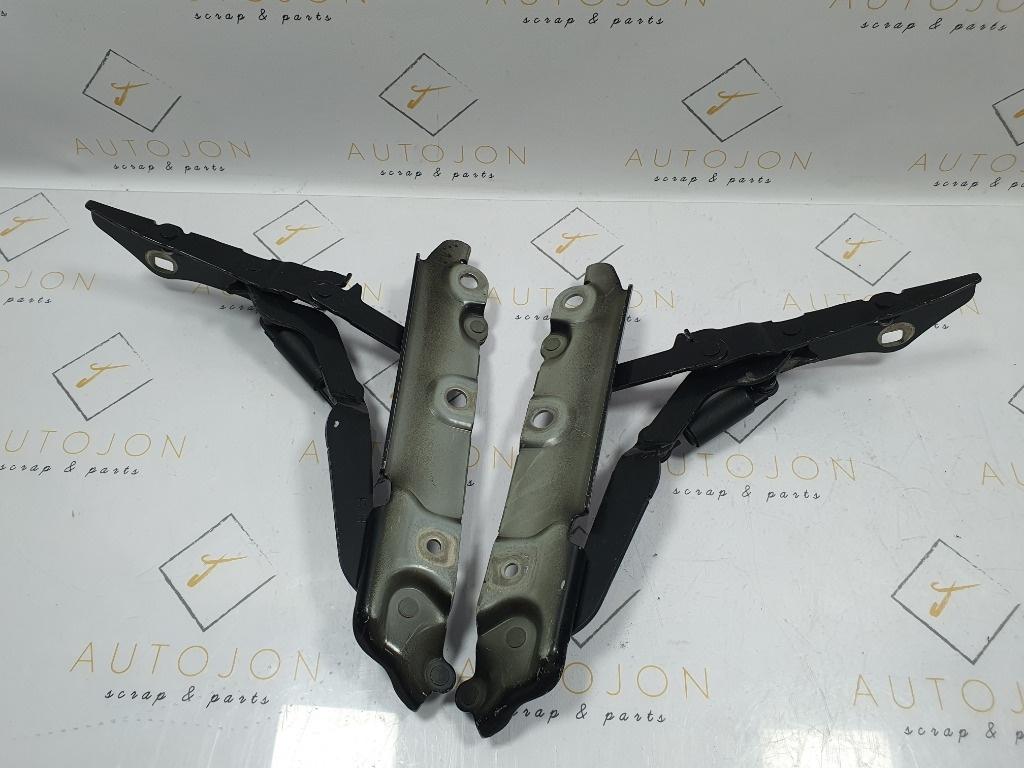 Balamale capota portbagaj  JAGUAR XF CC9_, X250 2008 - 2015 3.0 D 306DT, AJV6D 8X2342701D36XA , 8X2342700D36XA
