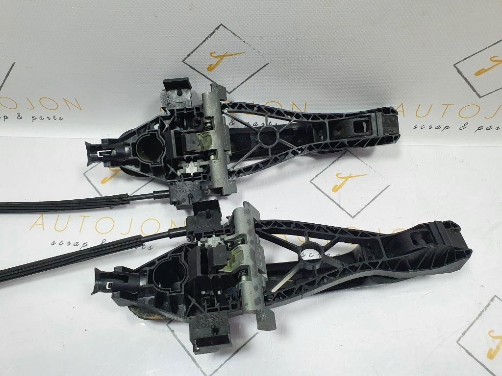 Maner usa  spate JAGUAR XF CC9_, X250 2008 - 2015 3.0 D 306DT, AJV6D  st- 30784202  dr- 307842203