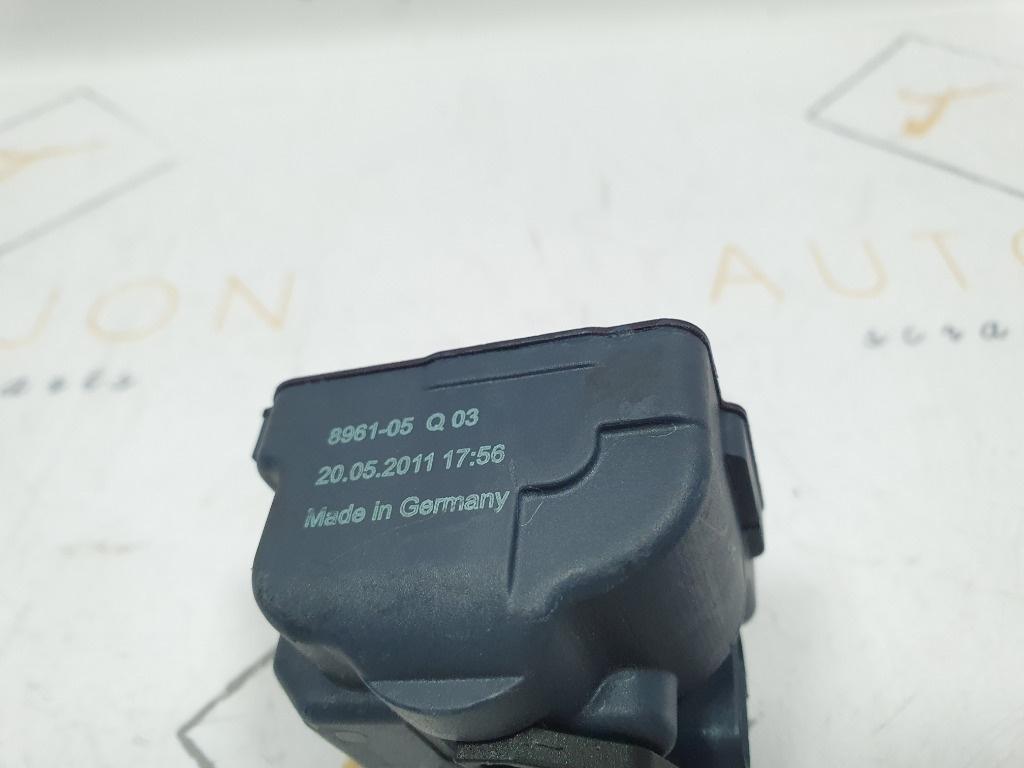 Motoras deschidere usita rezervor MERCEDES-BENZ C-CLASS W204 2007 - 2014, MERCEDES-BENZ C-CLASS T-Model III S204 2007 - 20142.2 C 200 CDI OM 651.913 8961-05Q03
