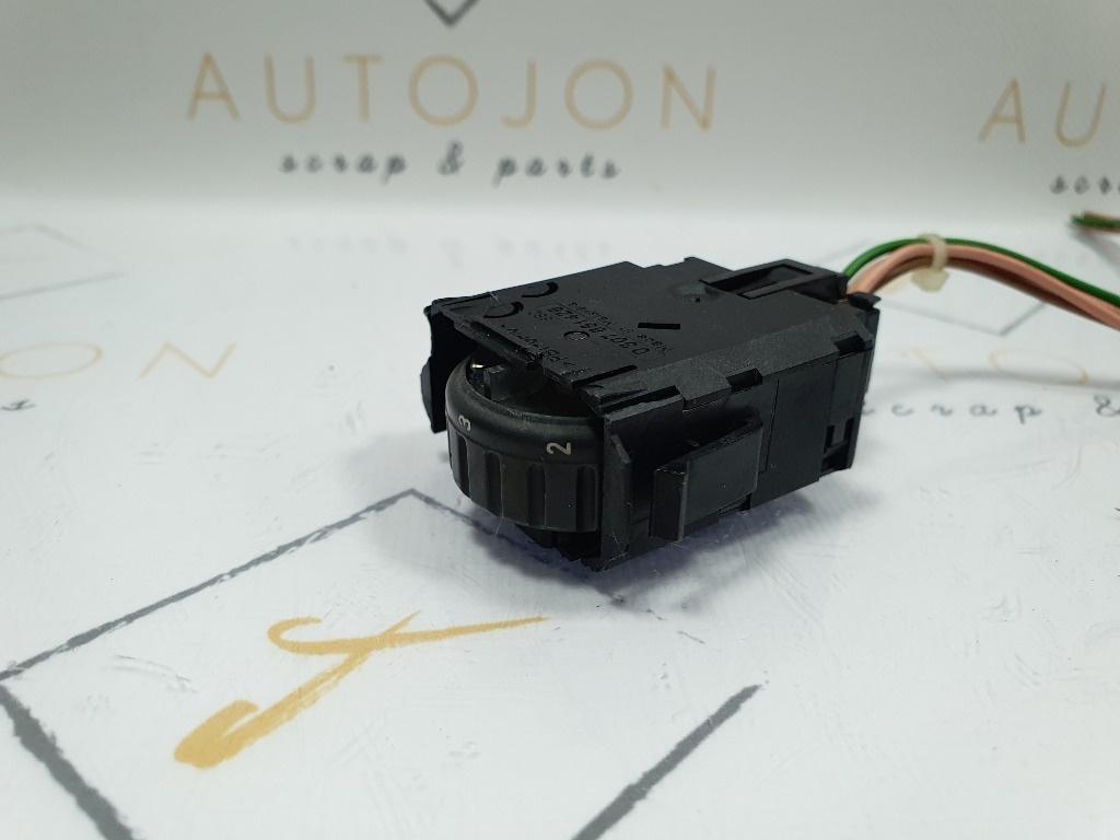Dimmer IVECO Daily II 1999 - >, IVECO DAILY III Box Body / Estate 1997 - 20093.0 40 C 14 F1CE0481A 0307851426