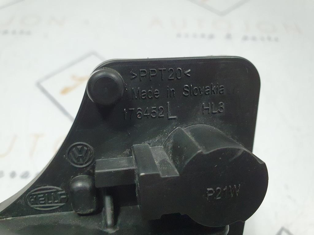 Soclu stop stanga haion VOLKSWAGEN TOURAN 1T3 2010 - 2015 2.0 TDI CFHF, CLCA 1T0945263