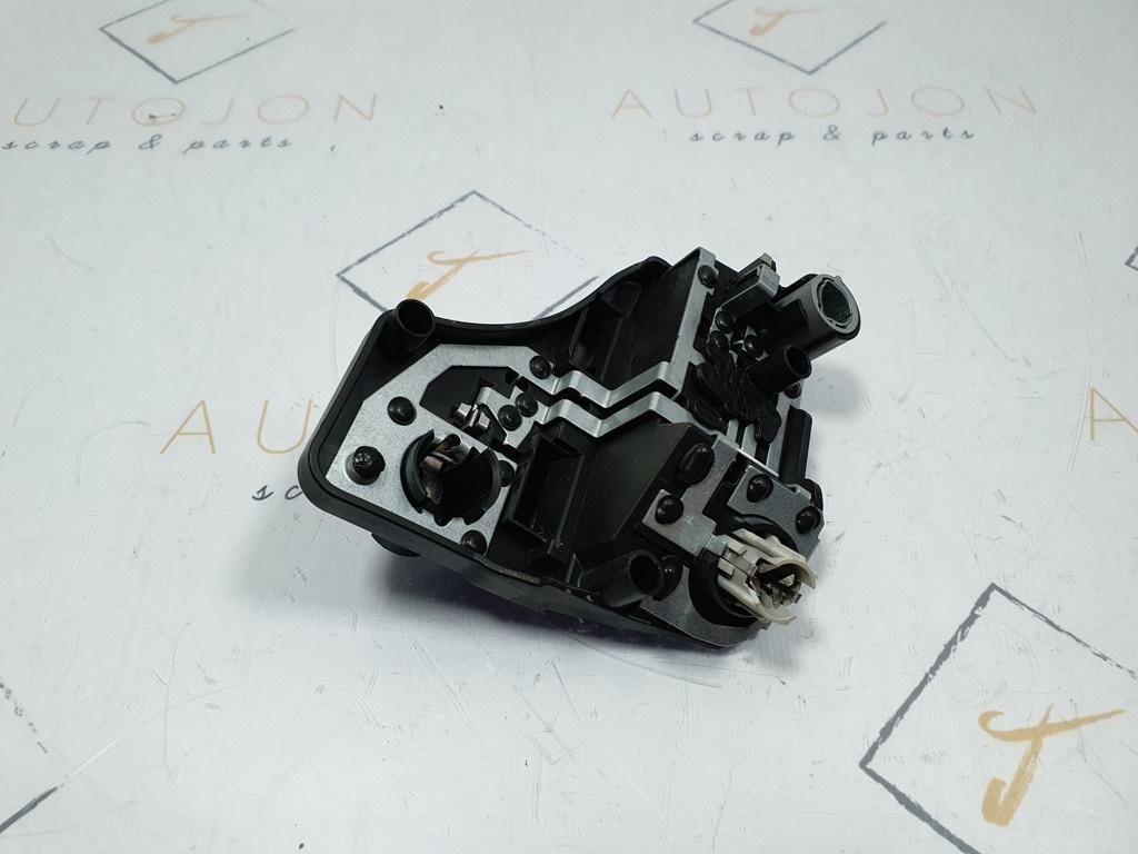 Soclu stop stanga haion VOLKSWAGEN TOURAN 1T3 2010 - 2015 2.0 TDI CFHF, CLCA 1T0945263