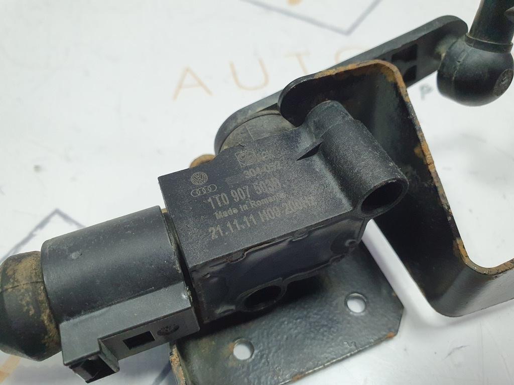 Senzor nivel xenon punte spate VOLKSWAGEN TOURAN 1T3 2010 - 2015 2.0 TDI CFHF, CLCA 1T0907503B , 1K0941273L