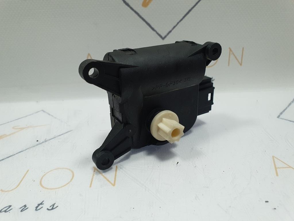 Motoras reglaj aeroterma V213 VOLKSWAGEN TOURAN 1T3 2010 - 2015 2.0 TDI CFHF, CLCA  0132801345  1K0907511 , 0132801345