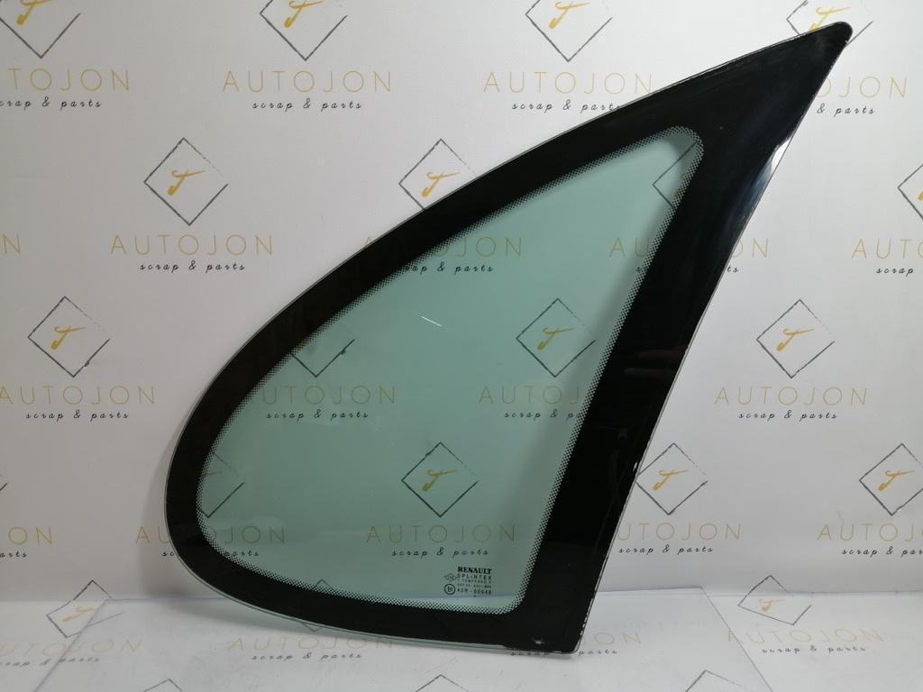 Geam fix dreapta spate RENAULT MEGANE Scenic JA0/1_ 1996 - 2001 1.6 16V K4M 70..  7700433887