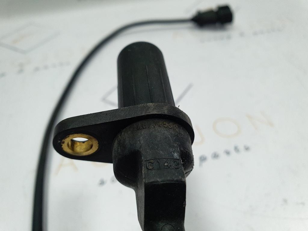 Senzor rotatie vibrochen FIAT PUNTO 188_ 1999 - 2012 1.2 Bipower 188 A4.000 467745321
