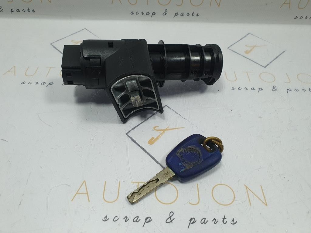 Contact cu cheie  FIAT PUNTO 188_ 1999 - 2012 1.2 Bifuel 188 A4.000  B365 0.5521
