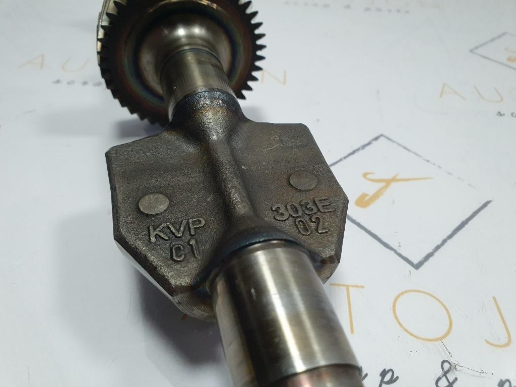 Arbore balansor pompa ulei VOLKSWAGEN PASSAT Variant 3C5 2005 - 2011 2.0 TDI 16V BKP, CBAB  03G103333E