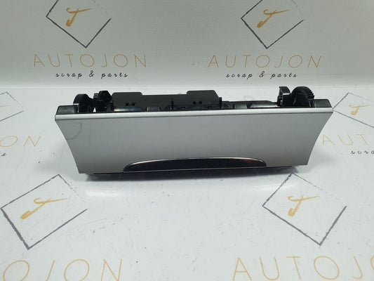 Scrumiera VOLKSWAGEN PASSAT Variant 3C5 2005 - 2011, Sedan2.0 TDI 4motion BMP 3C0863284