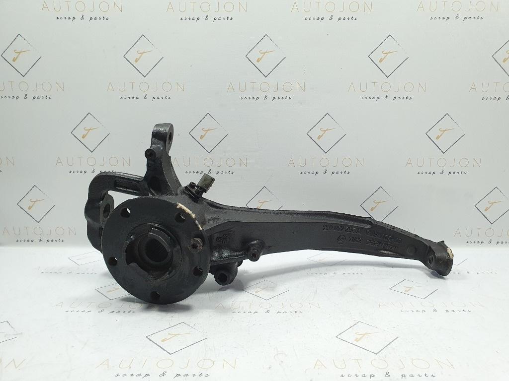 Fuzeta dreapta fata AUDI Q7 4LB 2006 - 2016 3.0 TDI quattro BUG  7L0407258A
